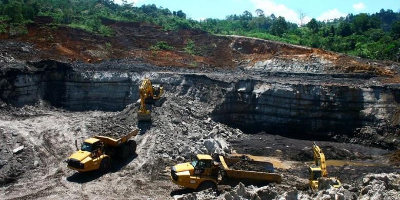 Jokowi Beri Izin Usaha Tambang ke Ormas, Apakah ini Siasat Jaga Pengaruh Politik?